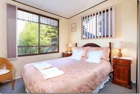 Tamar River Retreat - Redcliffe Tourism 1