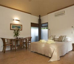 Feathers Sanctuary - Redcliffe Tourism 4