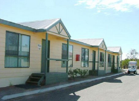 Myall Grove Holiday Park - Redcliffe Tourism 5