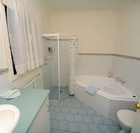 St Helens - Fettlers Cottage - Redcliffe Tourism