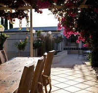 Winemakers Retreat - Redcliffe Tourism