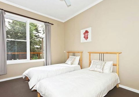 Sea Sand And Scrub Holiday House - Redcliffe Tourism 3