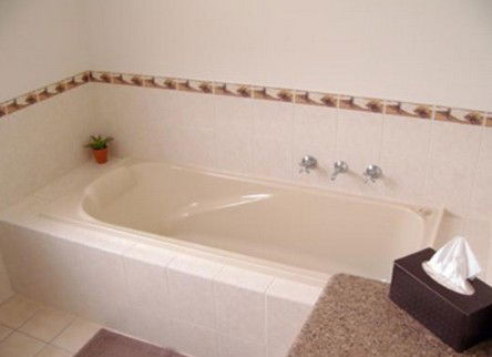 Ibis Apartments - Redcliffe Tourism 0