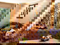Rivers Edge Rainforest Retreat - Redcliffe Tourism 1