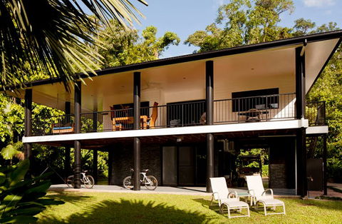Misty Mountains Tropical Rainforest Romantic Retreat - Redcliffe Tourism 2