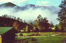 Mountain Valley Wilderness Holidays - Redcliffe Tourism 0