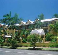 Cairns Queenslander Apartments - Redcliffe Tourism