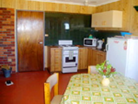 Helvetia Retreat - Redcliffe Tourism 0