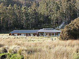 Forest Walks Lodge - Eco-Accommodation - Redcliffe Tourism 0