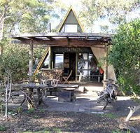 Poppies on the Beach and the Outrigger - Redcliffe Tourism