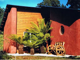 Whispering Spirit Holiday Cottages And Miniature Pony Stud - Redcliffe Tourism 0