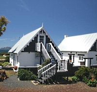 Lester Cottages Complex - Redcliffe Tourism