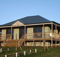 Richmond Valley Retreat - Redcliffe Tourism