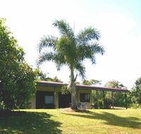 Daintree Mountain View Retreat and Vanilla Beans - Redcliffe Tourism