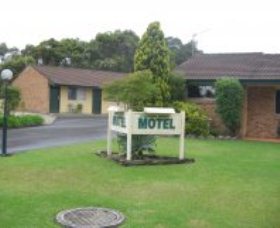 Culburra Beach Motel - Redcliffe Tourism 0