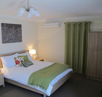 West Wing Guest House - Redcliffe Tourism