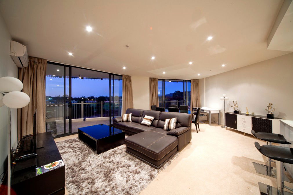 Lyneham ACT Redcliffe Tourism
