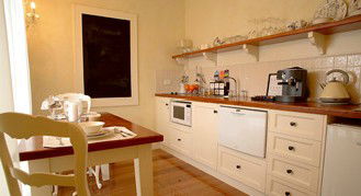 Montrose Of Ballarat - Montrose Cottage - Redcliffe Tourism 2