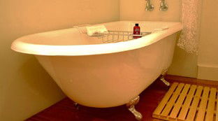Montrose Of Ballarat - Montrose Cottage - Redcliffe Tourism 3