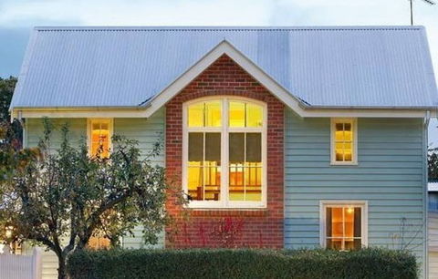 Blue Haven Cottage - Redcliffe Tourism 4