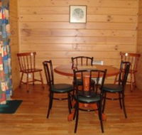 Dowling View Cabins - Redcliffe Tourism