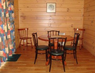 Dowling View Cabins - Redcliffe Tourism 0