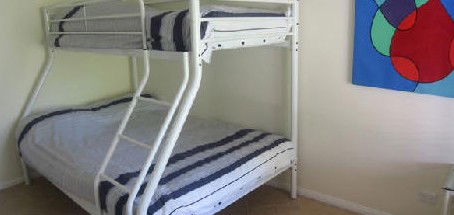Benjamins Beach House - Redcliffe Tourism 0