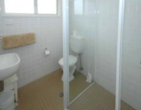 1A Mia Way - Redcliffe Tourism 0