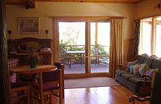 Blossoms Bed And Breakfast - Redcliffe Tourism 5