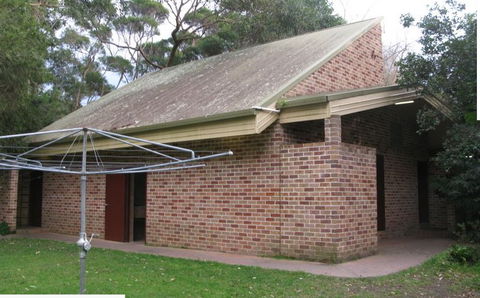 Alamein Caravan Park - Redcliffe Tourism 3