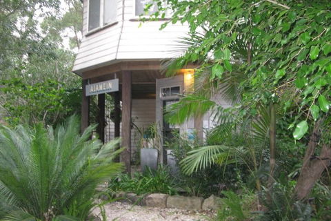 Alamein Caravan Park - Redcliffe Tourism 4