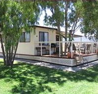 Australian Bush Views Cabin - Redcliffe Tourism