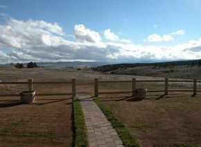 Lachney Cottage - Redcliffe Tourism 1