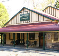 Bridge Hotel at Jingellic - Redcliffe Tourism