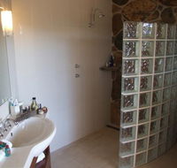 Clarendon Forest Retreat - Redcliffe Tourism