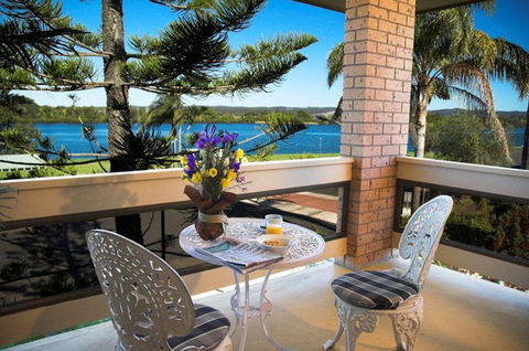 Midlands Motel - Redcliffe Tourism 2