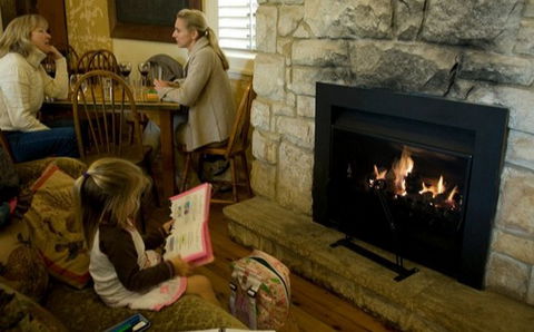 Burrawang Village Hotel - Redcliffe Tourism 2