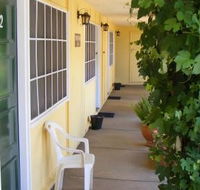 Bradman Motor Inn - Redcliffe Tourism