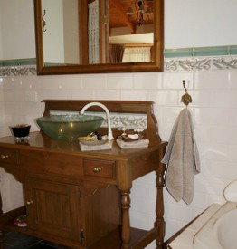 Cottages On Edward - Redcliffe Tourism 4