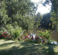 Bidgee Bankside Cottage - Redcliffe Tourism