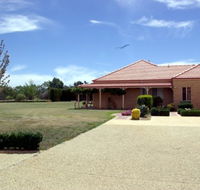 Fairways Bed and Breakfast at Jerilderie - Redcliffe Tourism