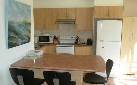 Alexandra Suite - Redcliffe Tourism 3