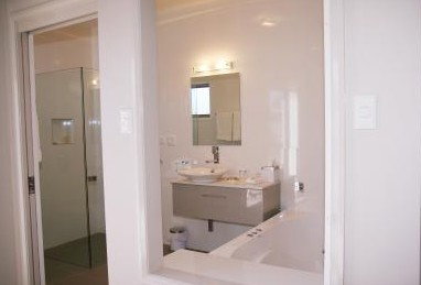 Chaucer Palms Boutique Bed And Breakfast - Redcliffe Tourism 2