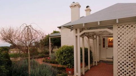 Bonnay - Redcliffe Tourism 3
