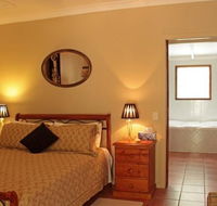 Chez Vous Villas - Redcliffe Tourism