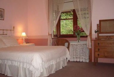 Avonleigh Guest House - Redcliffe Tourism 3