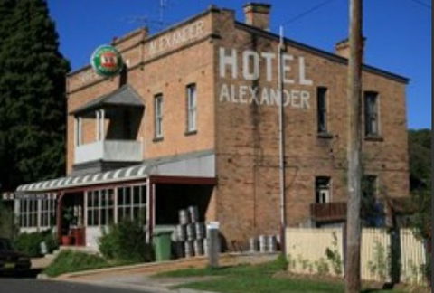 Alexander Hotel Rydal - Redcliffe Tourism 0
