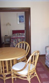 Coachman Motor Inn - Redcliffe Tourism 1