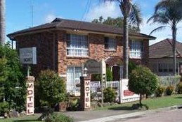 Coachman Motor Inn - Redcliffe Tourism 4