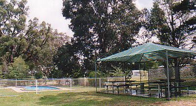 Castlereagh Village Holiday Units - Redcliffe Tourism 1
